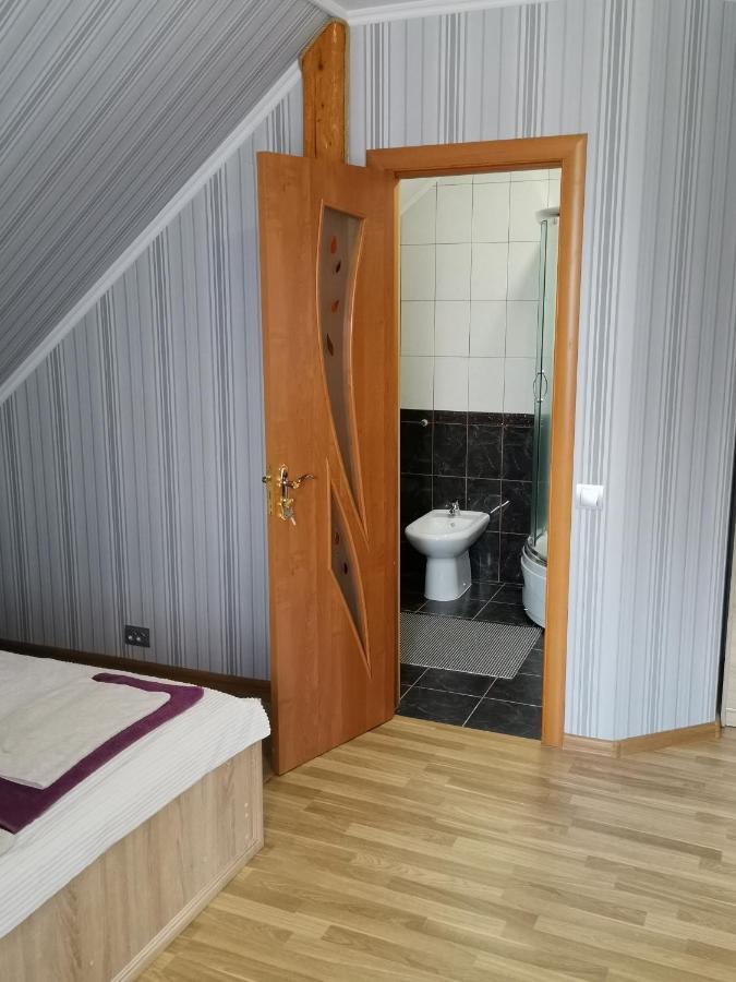 Здаю Номера В Приватному Будинку Moršyn Exteriér fotografie